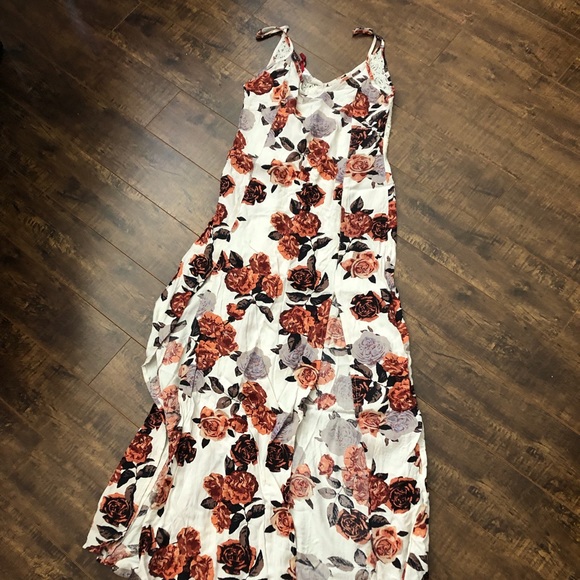 Summer floral maxi dress - Picture 2 of 8